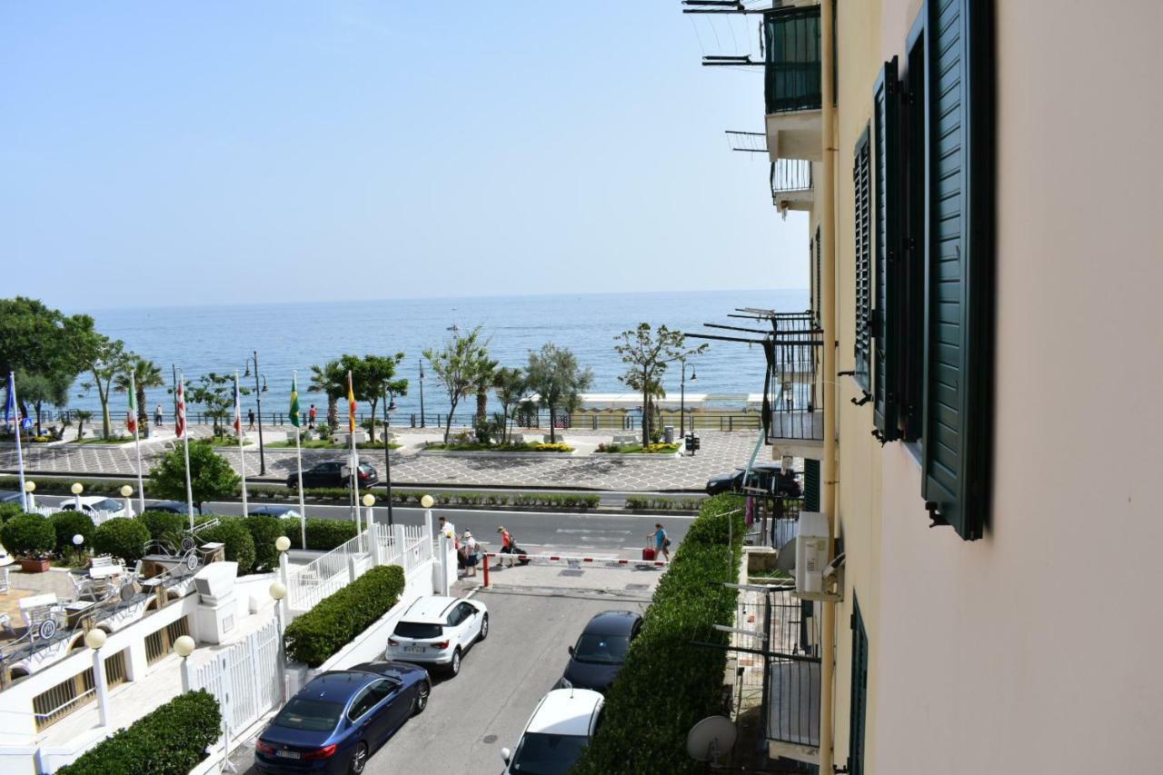Ferienwohnung La Casa Di Zeffiro Maiori Exterior foto